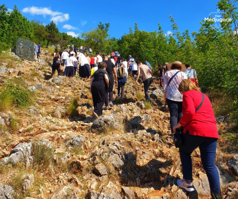 3. dan devetnice Kraljici Mira: Molimo za sve župljane