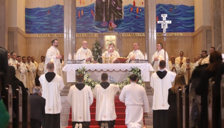 CRKVA SV. ANTUNA PADOVANSKOGA UZDIGNUTA NA ČAST MANJE BAZILIKE