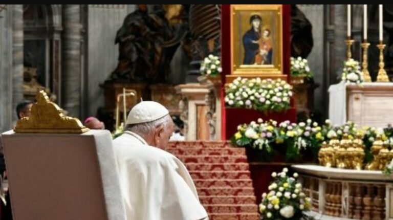 Papina molitva na završetku molitve za mir u Vatikanu